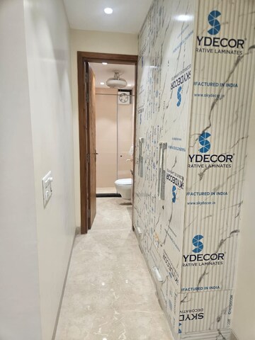 Building Lobby in 3 BHK Builder Floor at Lajpat Nagar 4 – for Sale