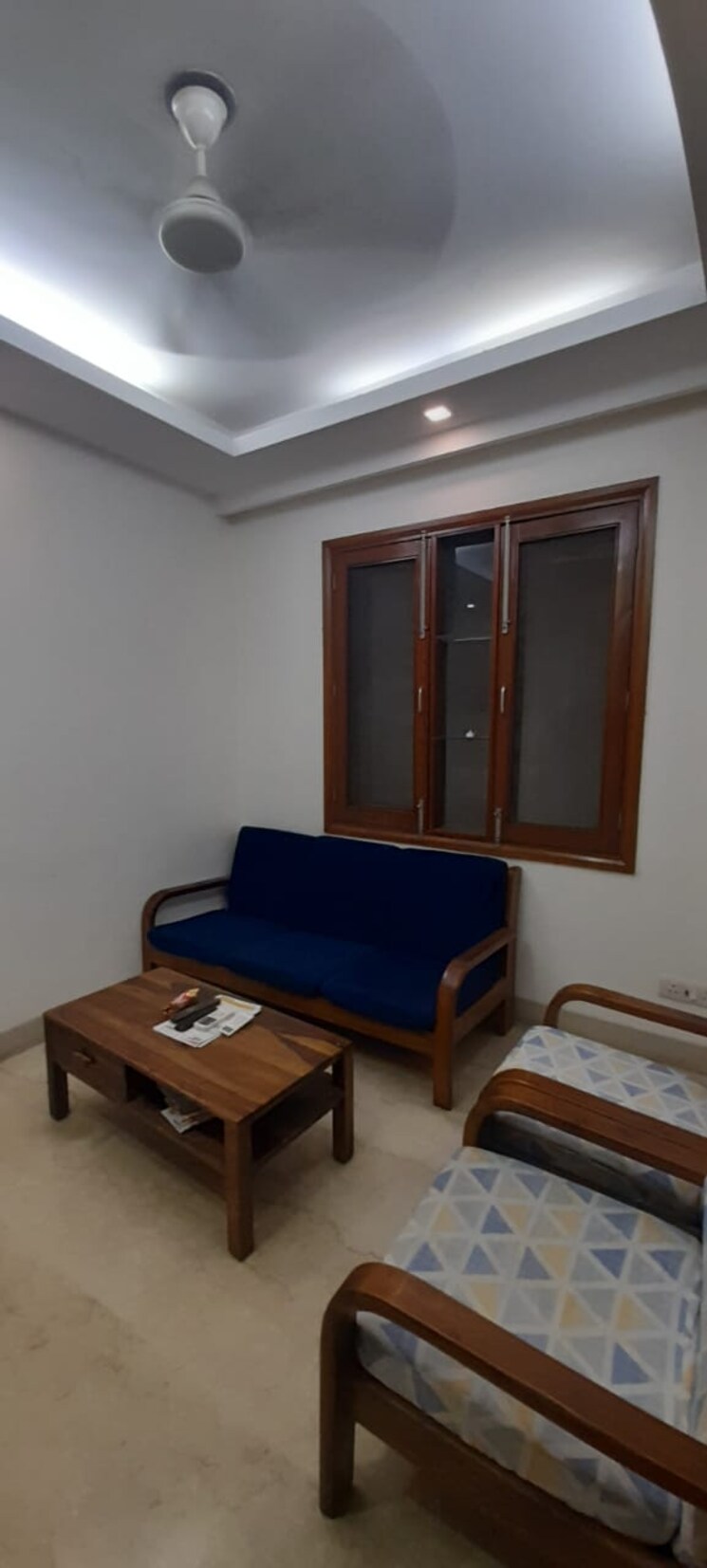 Living Room, east of kailash 3 Bedroom 1450 Sq.Ft. Builder Floor In East Of Kailash Delhi 8800124