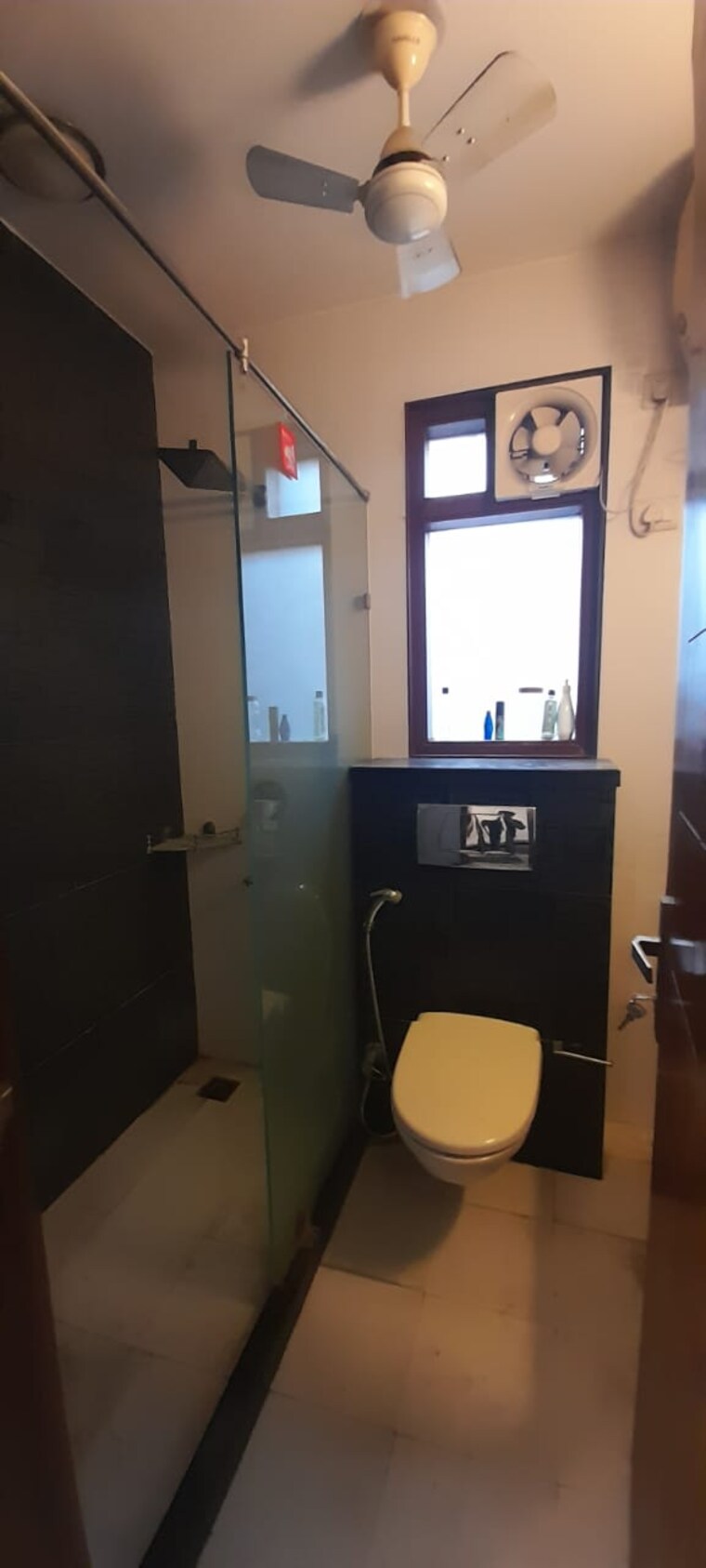 Master Bedroom, east of kailash 3 Bedroom 1450 Sq.Ft. Builder Floor In East Of Kailash Delhi 8800124