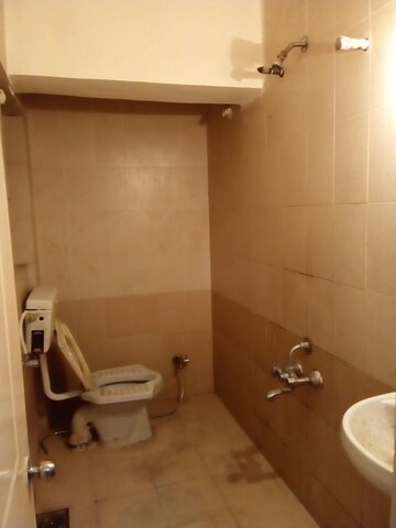 Bathroom in 1 RK Apartment at Krishna Vihar Karve Nagar, Karve Nagar – for Rent