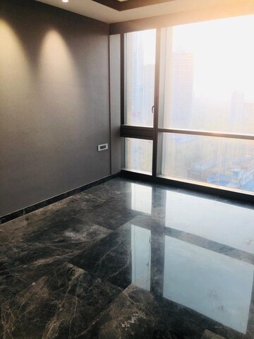 Room in 3 BHK Apartment at Lodha Trump Tower, Worli – for Rent