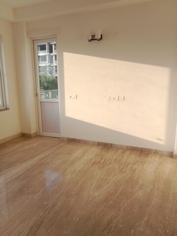 Room in 3 BHK Apartment at Adani Oyster Arcade, Sector 102 – for Rent