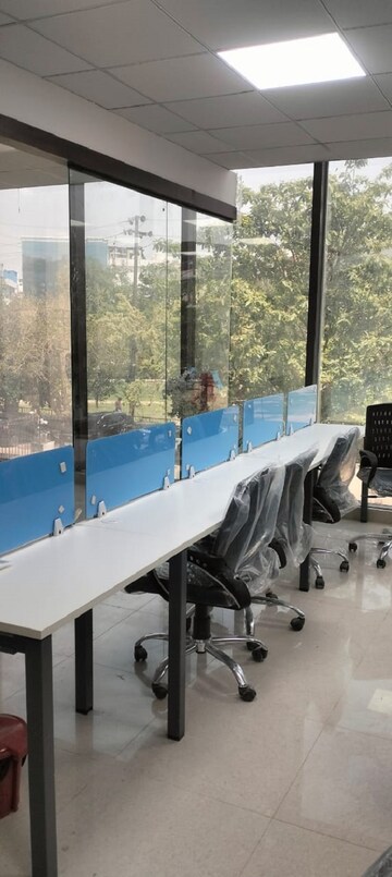 Swimming Pool in  Office Space at Sector 63 – for Rent