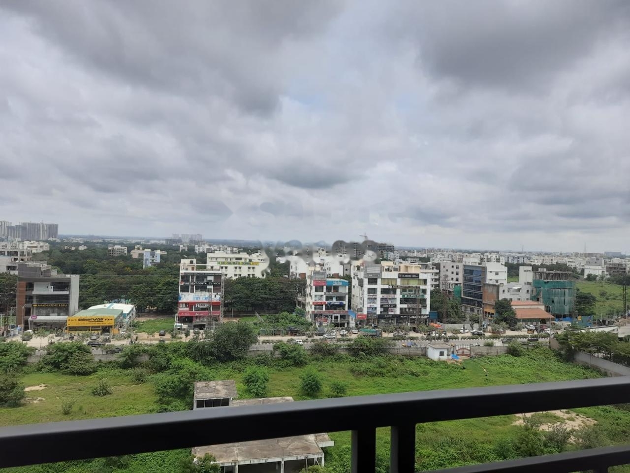2.5 BHK Apartment For Rent in Aparna Sarovar Zenith