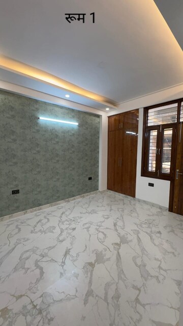 Room in 3 BHK Builder Floor at Shouryapuram, Lal Kuan – for Sale