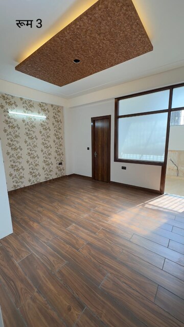 Room in 3 BHK Builder Floor at Shouryapuram, Lal Kuan – for Sale