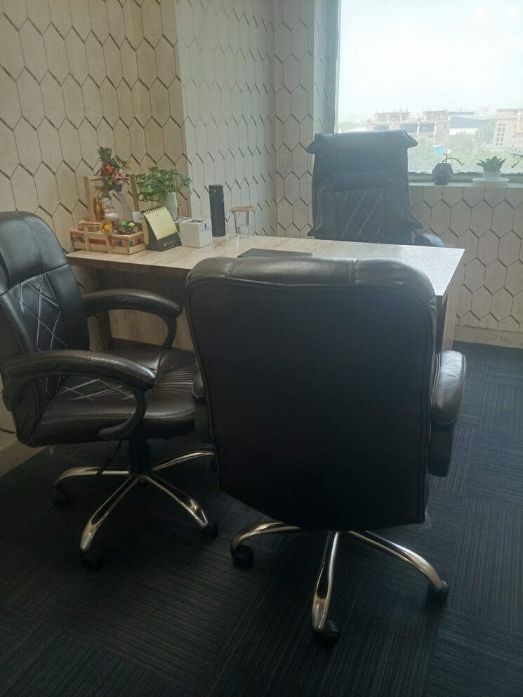 Team Area, vipul-business-park Commercial Office Space 1098 Sq.Ft. In Sector 48 Gurgaon 8800231