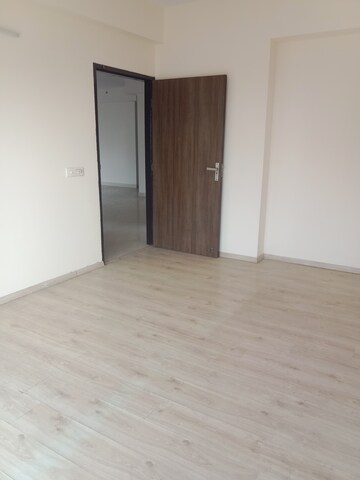 3 BHK Apartment For Rent in Shapoorji Pallonji Joyville Gurgaon, Sector 102