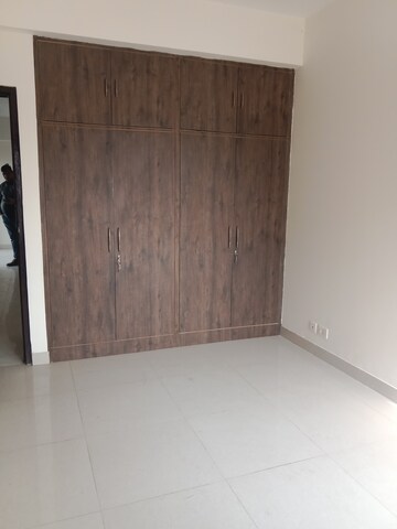 Room in 3 BHK Apartment at Shapoorji Pallonji Joyville Gurgaon, Sector 102 – for Rent
