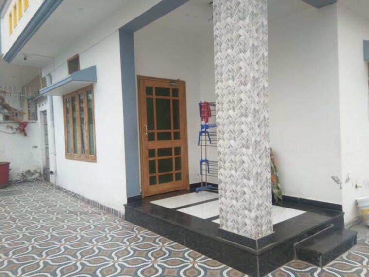 Living Room, jakhan rajpur road 4 Bedroom 233 Sq.Yd. Villa In JakhaN Rajpur Road Dehradun 8800276