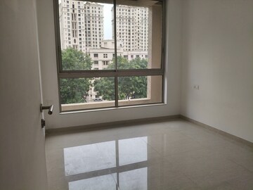 Room in 2 BHK Apartment at Hiranandani Estate Pelican, Ghodbunder Road – for Rent