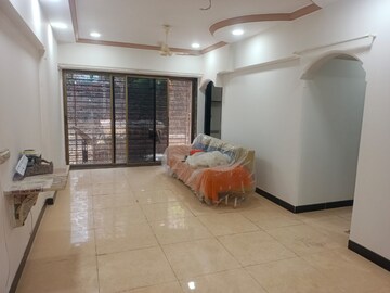 Room in 1 BHK Apartment at Suchidham Complex, Goregaon East – for Rent