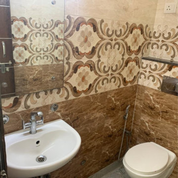 Bathroom in 1.5 BHK Villa at Sector 23a – for Rent