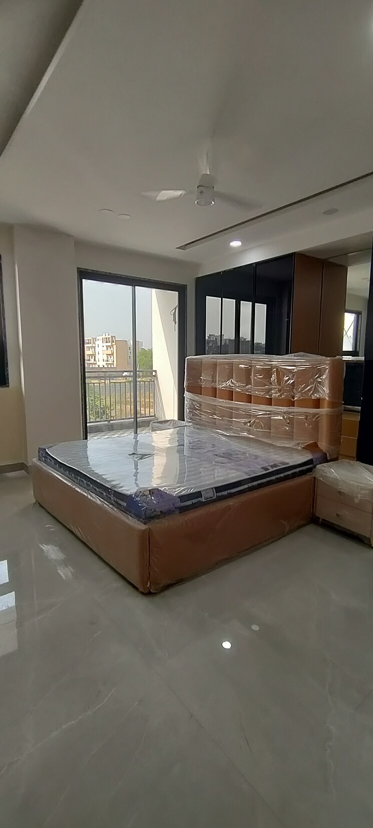 Bedroom, sector 85 4 Bedroom 350 Sq.Yd. Builder Floor In Sector 85 Faridabad 8800306