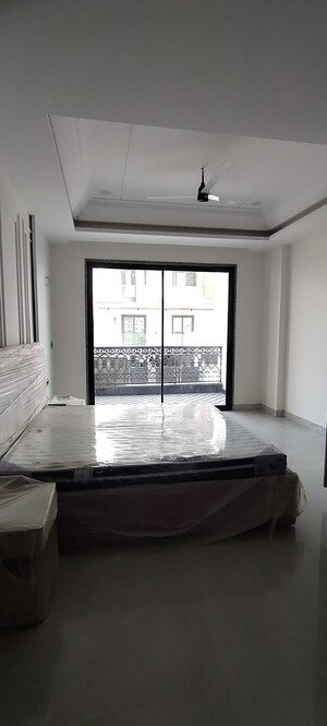 Bedroom in 4 BHK Builder Floor at Sector 85 – for Sale