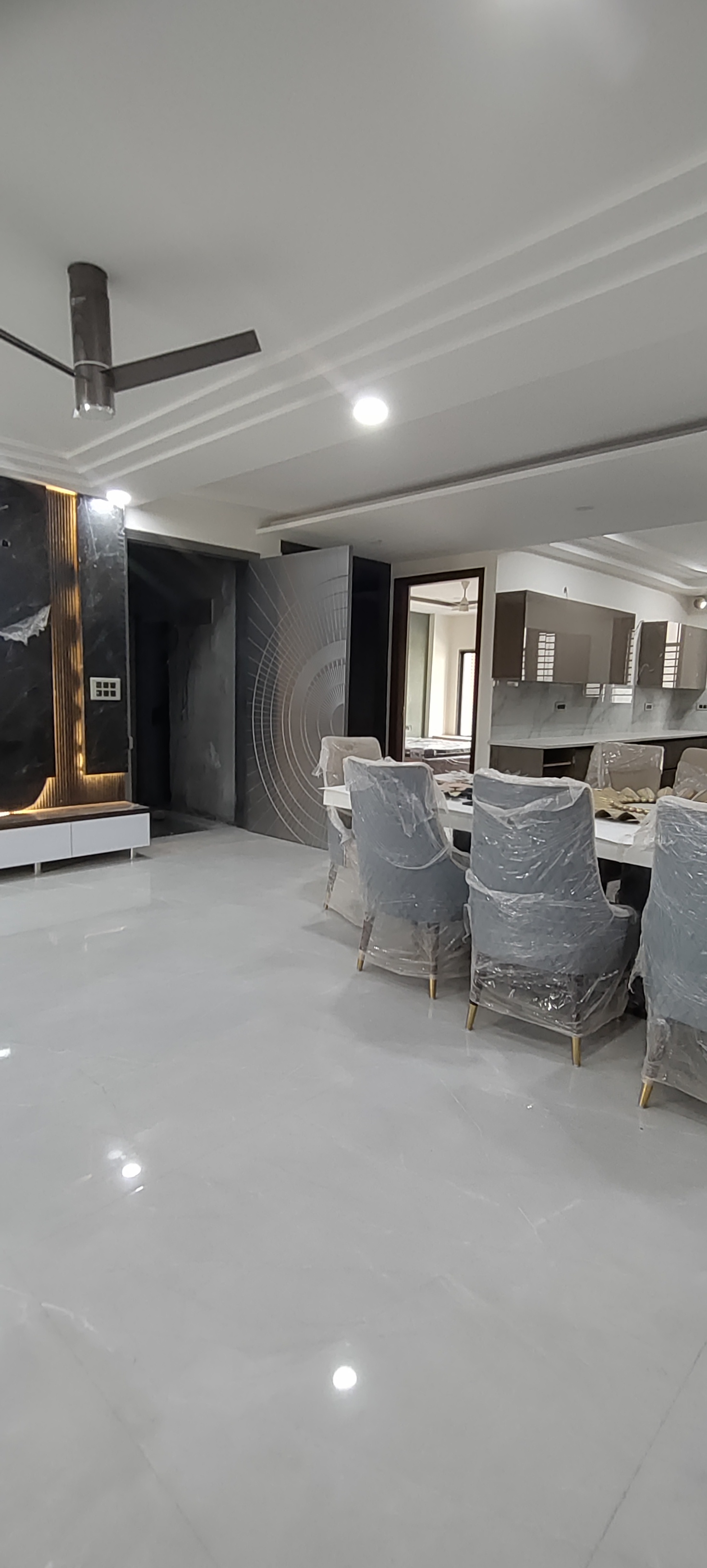 4 BHK + Servant Room Builder Floor For Sale in Sector 85 Faridabad 