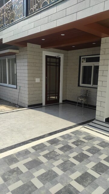 4 BHK Villa For Sale in Jakhan