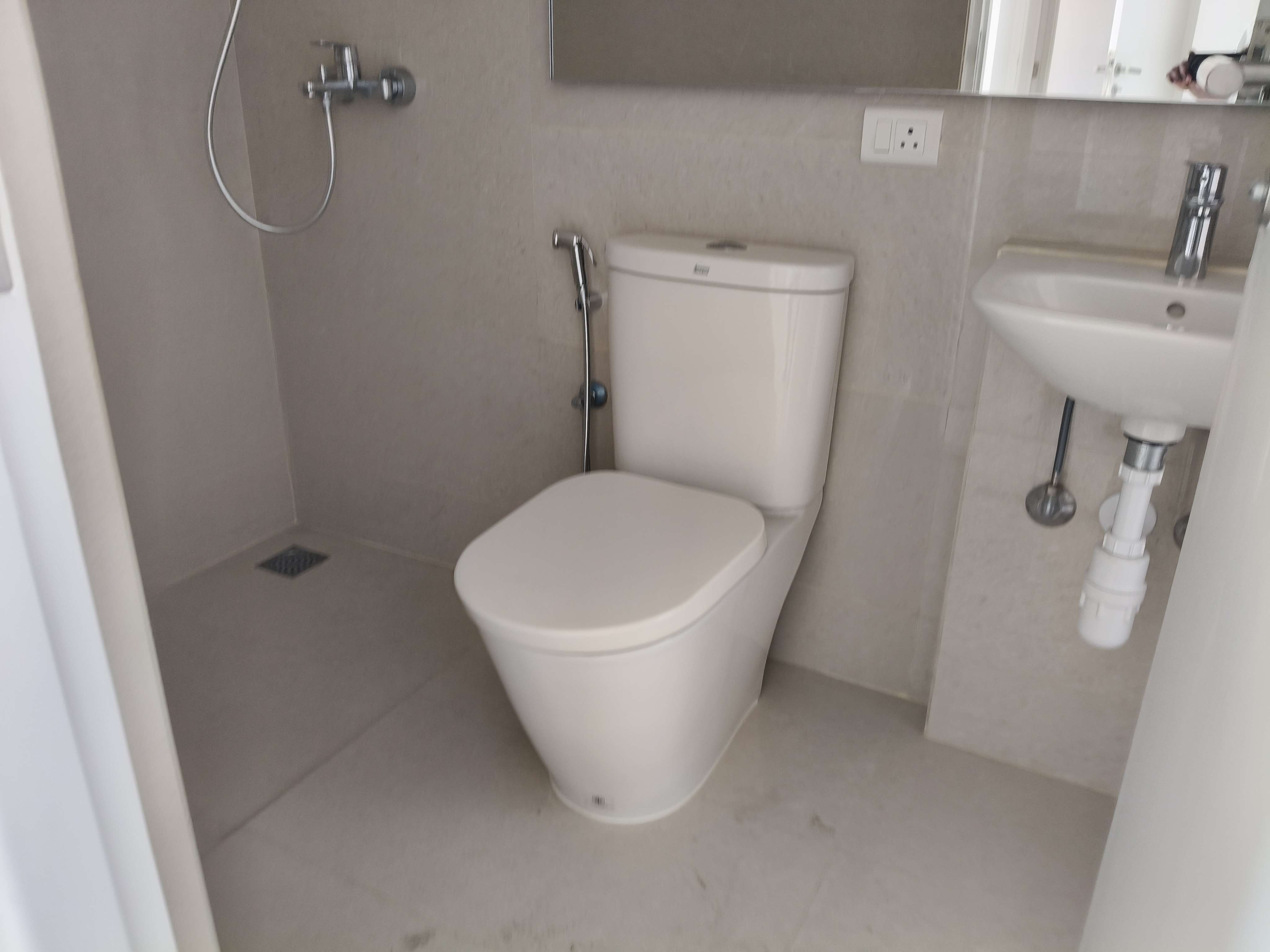 2 BHK 800 Sq.Ft. Apartment in Vijay Orovia