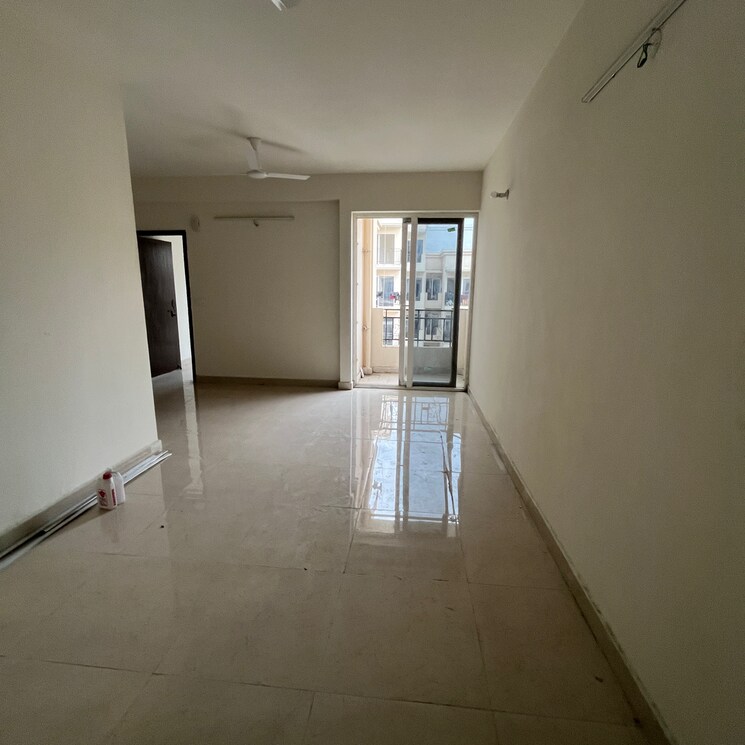 Room, signature-orchard-avenue-2 2 Bedroom 656 Sq.Ft. Apartment In Hayatpur Gurgaon 8800362