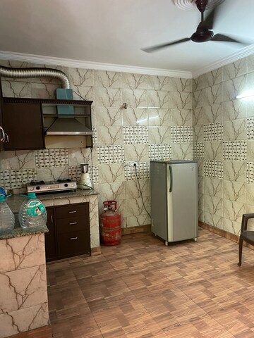 Master Bedroom in 1 BHK Builder Floor at Tagore Garden – for Rent