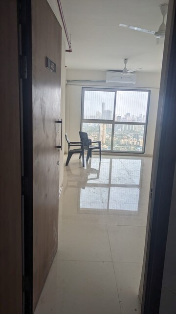 2 BHK Apartment For Rent in Runwal Nirvana, Parel