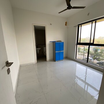 1 BHK Apartment For Rent in Runwal Gardens Phase 2, Kalyan Shilphata Road