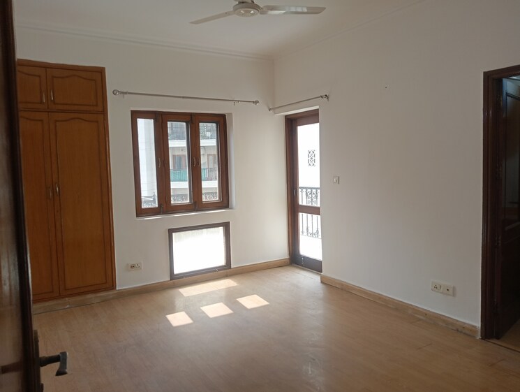 Room, ats-green-village 3 Bedroom 1750 Sq.Ft. Apartment In Sector 93a Noida 8800341