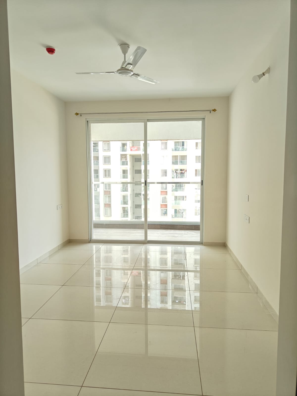 2.5 BHK + Pooja Room Apartment For Rent in Yashwin Orizzonte