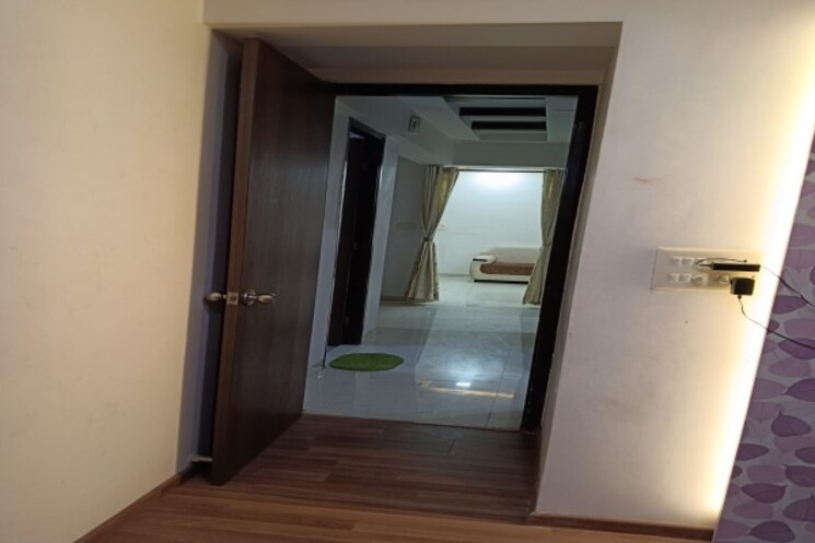 Room, lodha-palava-city-lakeshore-greens 1.5 Bedroom 640 Sq.Ft. Apartment In Dombivli East Thane 8800347