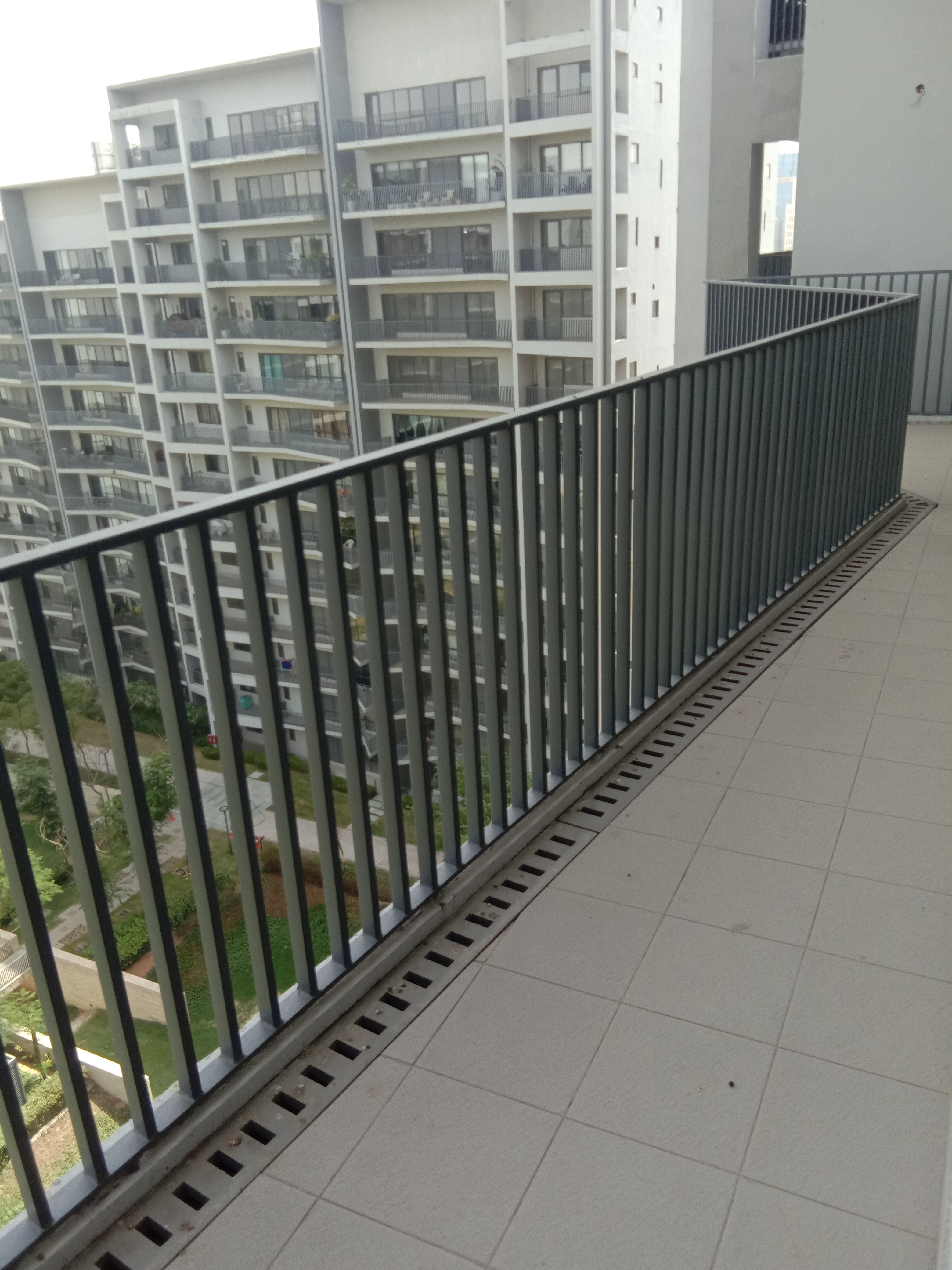 4 BHK + Servant Room Apartment For Sale in Ireo Skyon