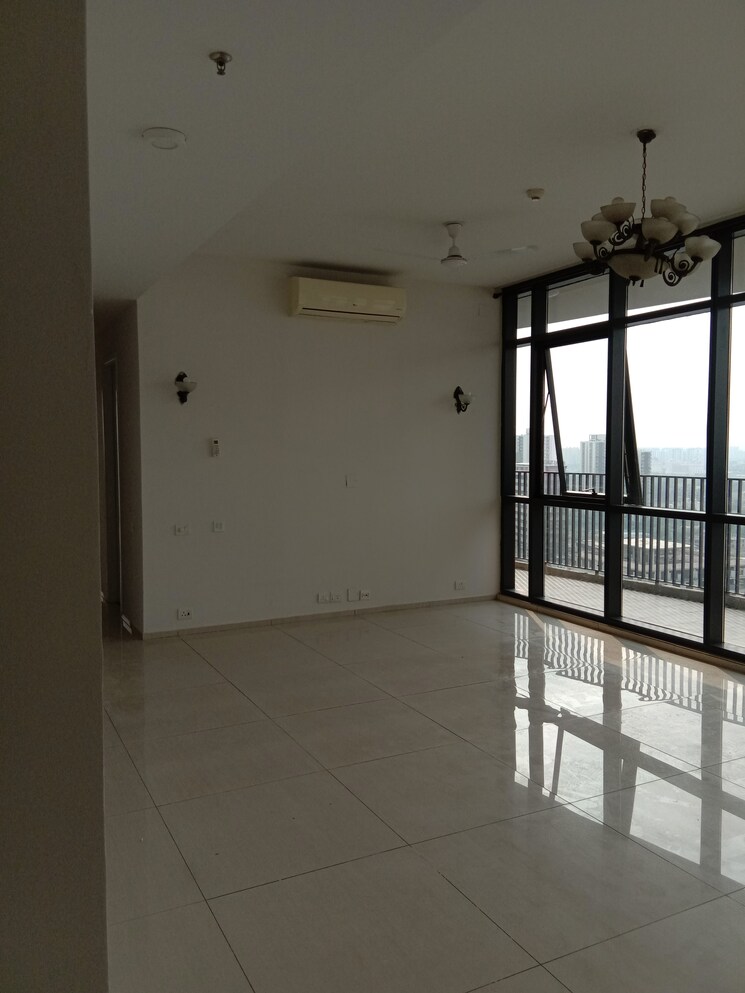 Room, ireo-skyon 4 Bedroom 2791 Sq.Ft. Apartment In Sector 60 Gurgaon 8779517