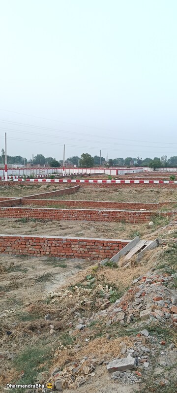  Plot For Sale in Kanpur Road