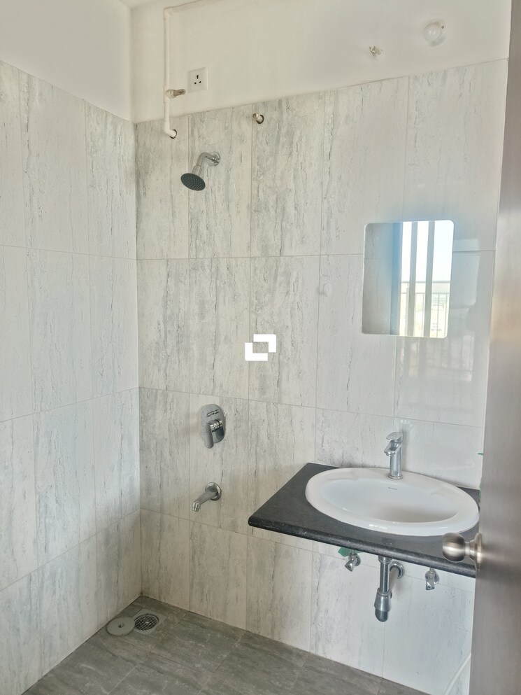 Bathroom, kolte-patil-life-republic 3 Bedroom 1100 Sq.Ft. Apartment In Hinjewadi Pune 8800487