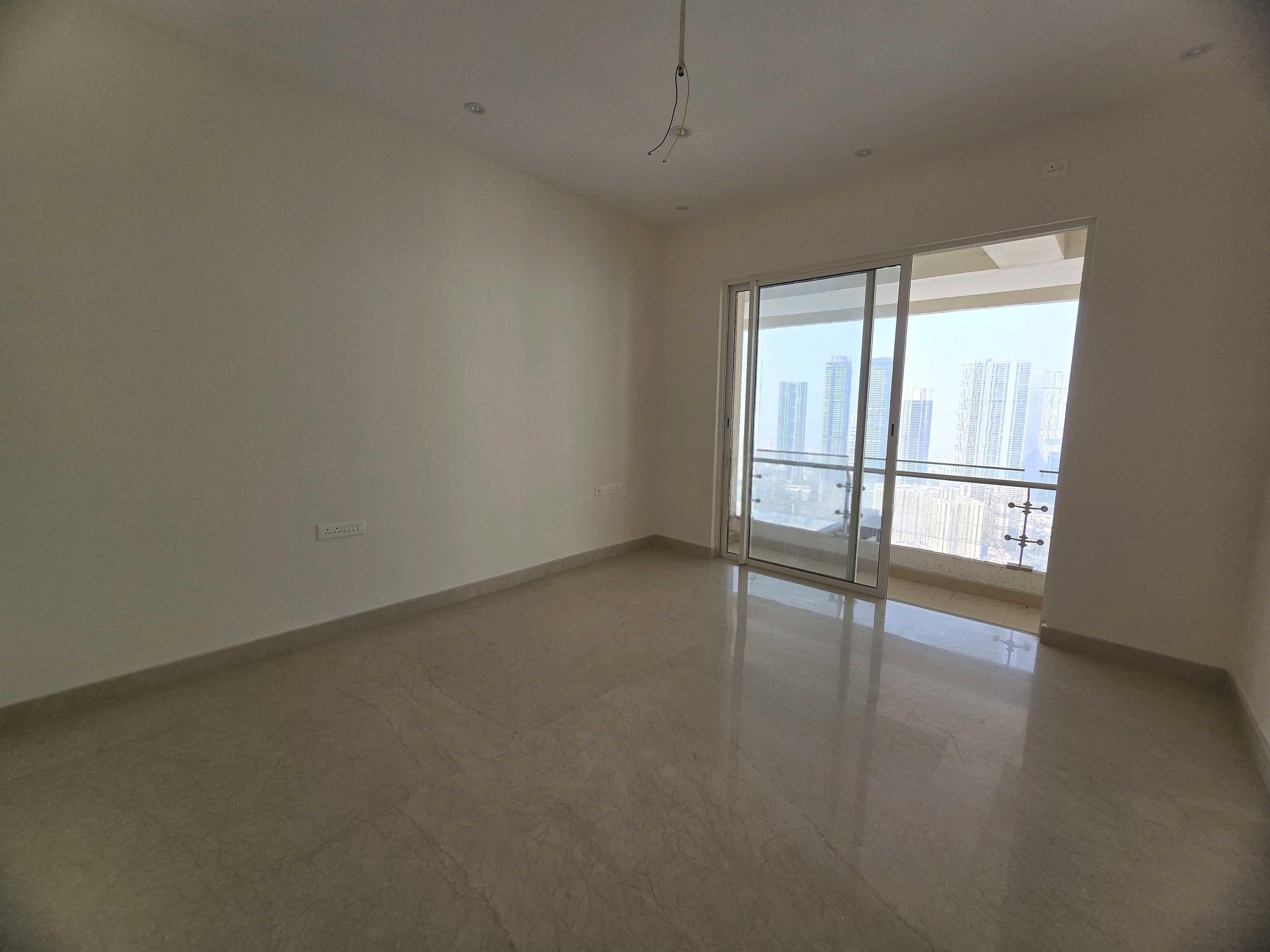 3 BHK + Pooja Room,Servant Room Apartment For Rent in Indiabulls Sky Forest