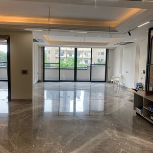 Parking in 4 BHK Builder Floor at Ansal API Esencia, Sector 67 – for Sale