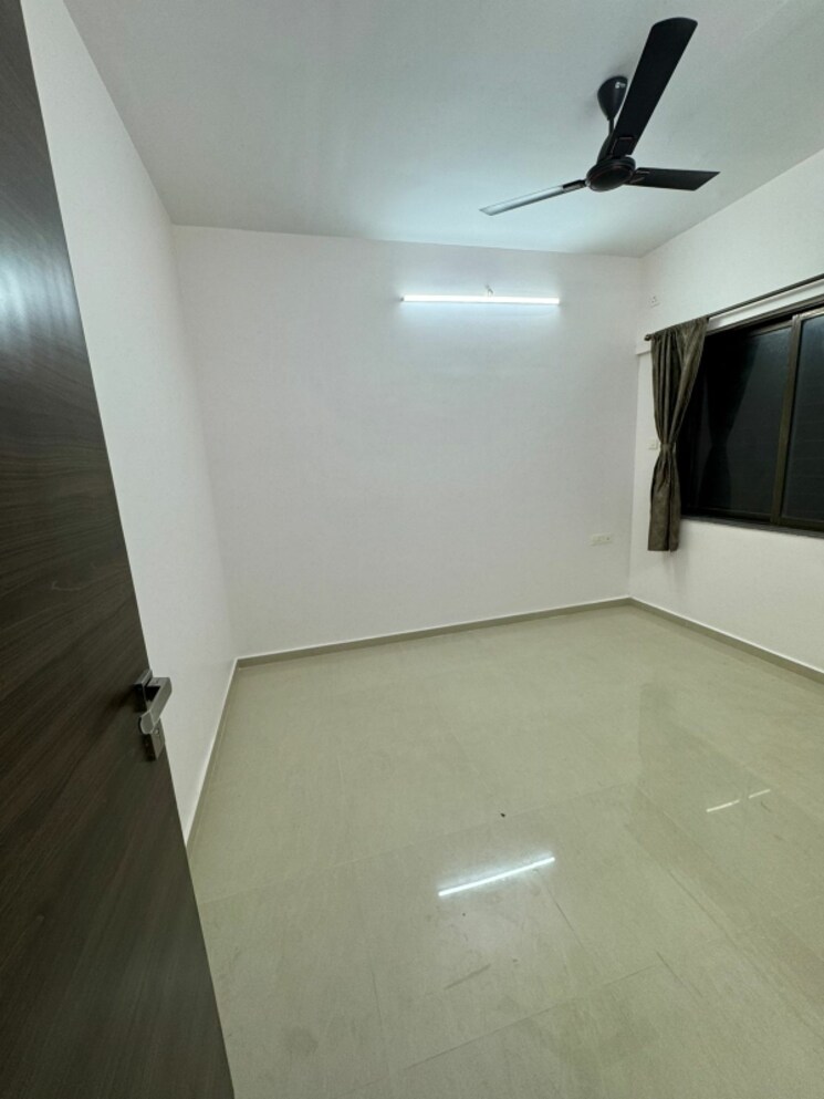 Room, nirmal-zircon 3 Bedroom 930 Sq.Ft. Apartment In Mulund West Mumbai 8800546