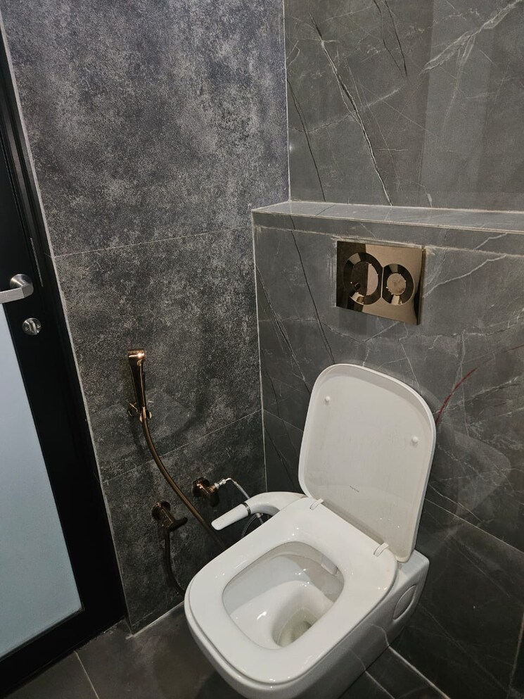 Bathroom, sector 49 3 Bedroom 1200 Sq.Ft. Apartment In Sector 49 Chandigarh 8800552