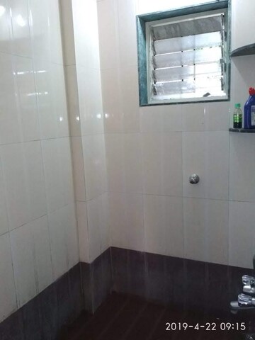 Bathroom in 1 BHK Apartment at Balewadi – for Rent
