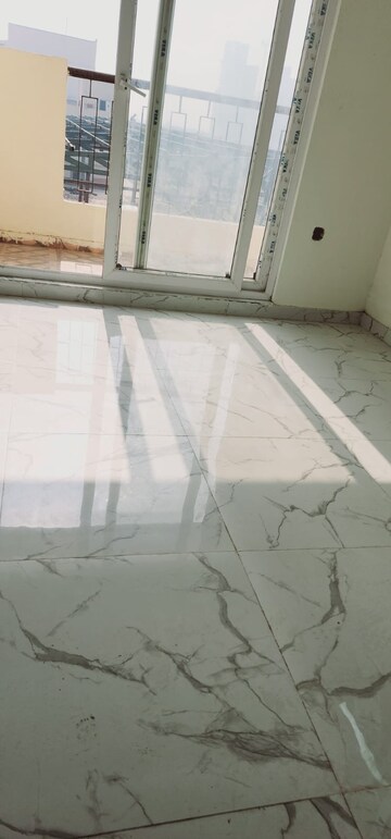 Room in 2 BHK Apartment at Pivotal 99 Marina Bay, Sector 99 – for Rent