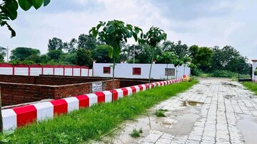  Plot – Exterior View View at Kanpur Road - for Sale