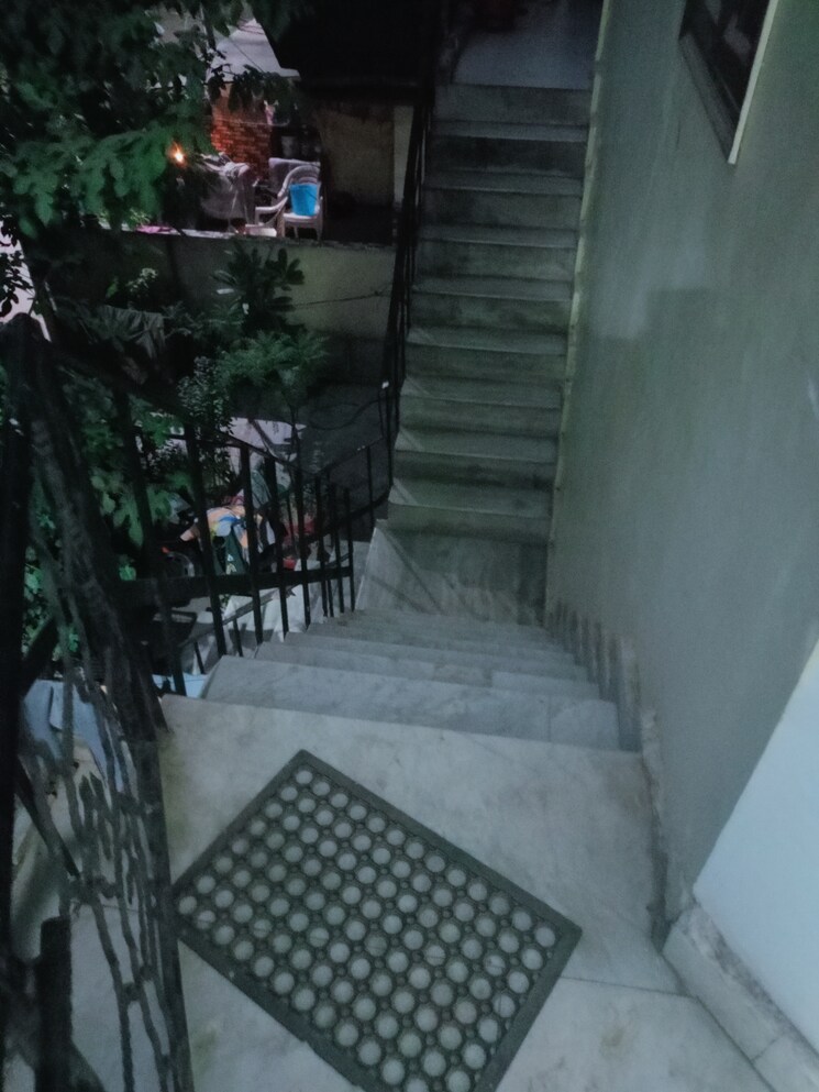 Balcony, sector 40 2 Bedroom 54 Sq.Yd. Independent House In Sector 40 Gurgaon 8800658