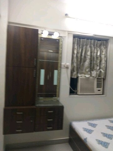 Room in 1 BHK Apartment at Sai Alpa CHS, Malad West – for Rent