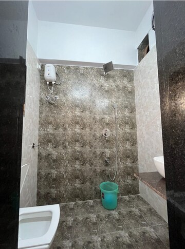 Bathroom in 2 BHK Apartment at Worli Naka – for Rent