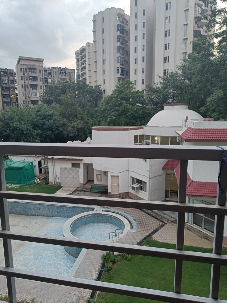 Exterior View, ansal-sushant-lok-i 1 Bedroom 120 Sq.Yd. Builder Floor In Sector 43 Gurgaon 8800671