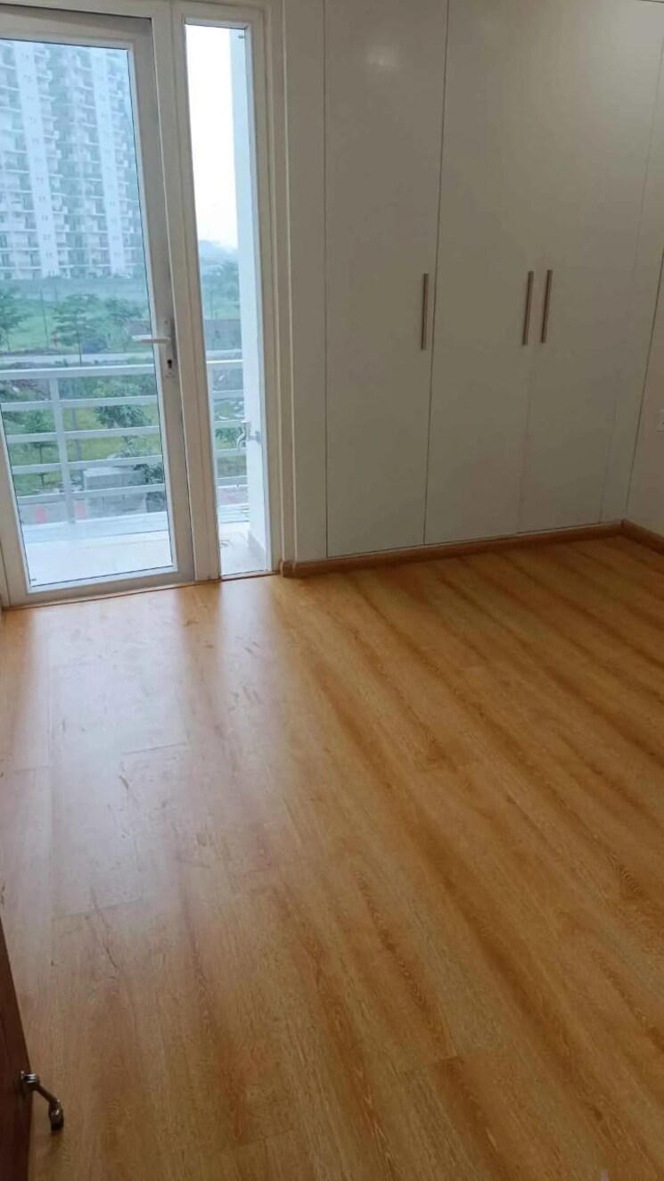 Room, pareena-bellevue-floors 2.5 Bedroom 1300 Sq.Ft. Builder Floor In Sector 95a Gurgaon 8800695