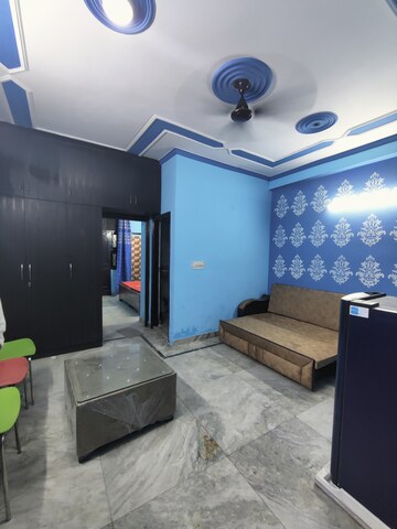 Living Room in 1.5 BHK Builder Floor at Vaishali Media Apartment, Vaishali Sector 5 – for Rent