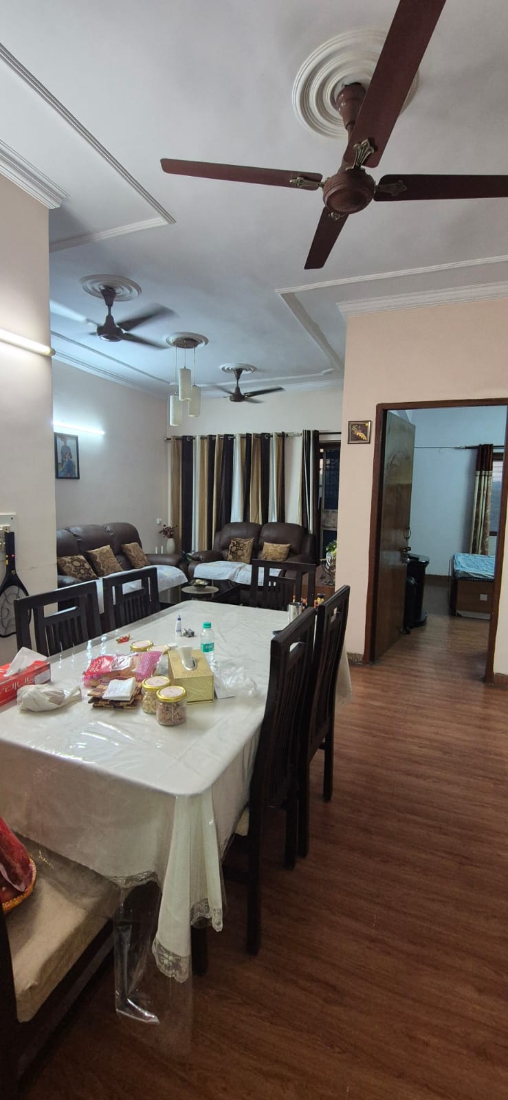 3 BHK Builder Floor For Rent in Vikas Puri