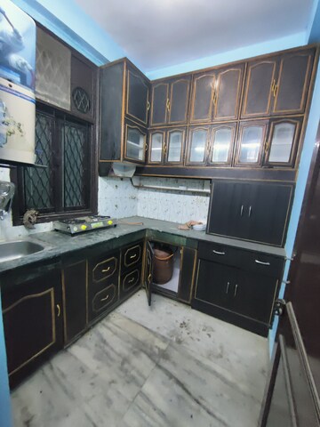 Kitchen in 1.5 BHK Builder Floor at Vaishali Media Apartment, Vaishali Sector 5 – for Rent