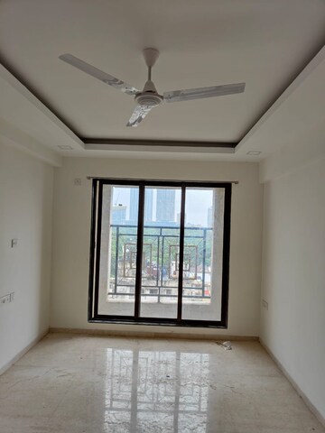 Room in 3 BHK Apartment at Kshitija Shree Laxmi Residency, Byculla West – for Rent