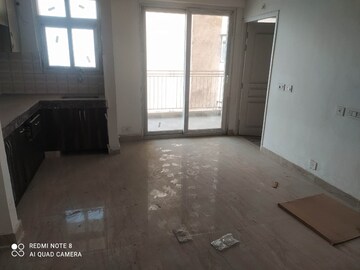 Room in 2 BHK Apartment at Migsun Ultimo, Omicron Iii Greater Noida – for Sale